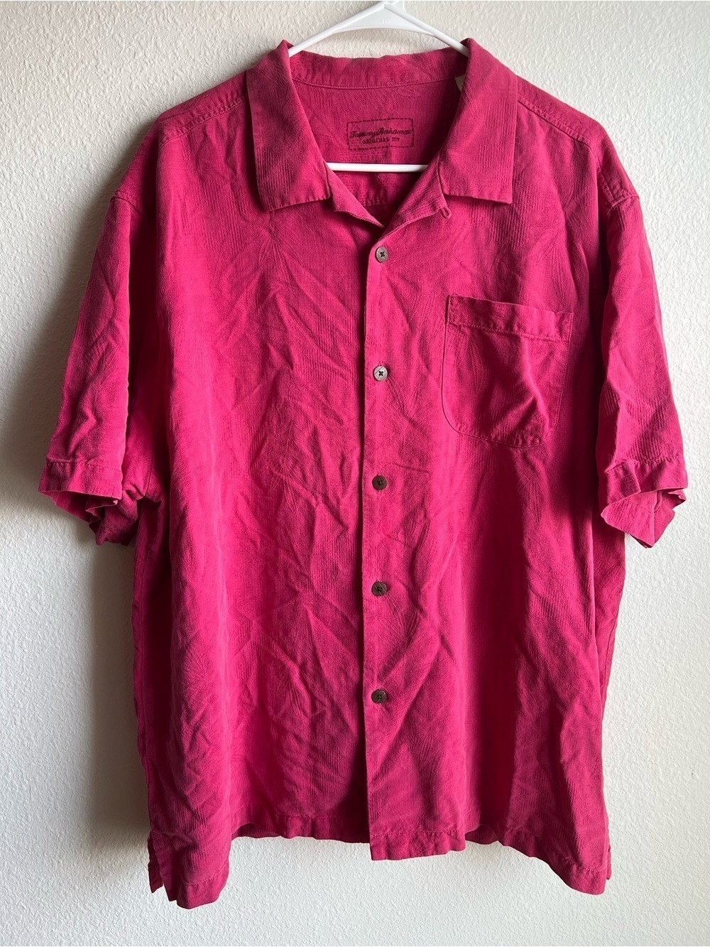 Tommy Bahama Red Textured Silk Camp Shirt Mens XL Short Sleeve Button Up
